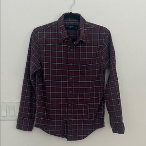 Abercrombie & Fitch Men's XS Maroon, Black and White Plaid Button-Down Shirt